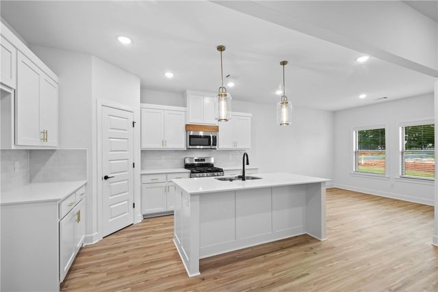 1408 NW Nicole Street, Highfill, AR 72734