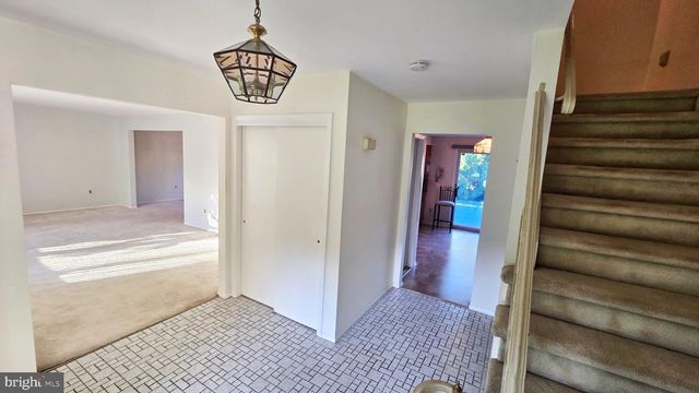 3256 KLOCKNER RD, Hamilton, NJ 08690