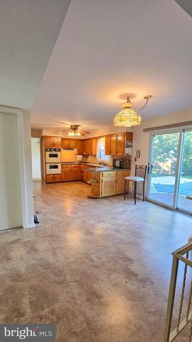 3256 KLOCKNER RD, Hamilton, NJ 08690