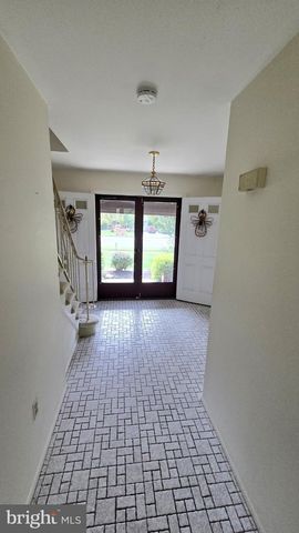 3256 KLOCKNER RD, Hamilton, NJ 08690