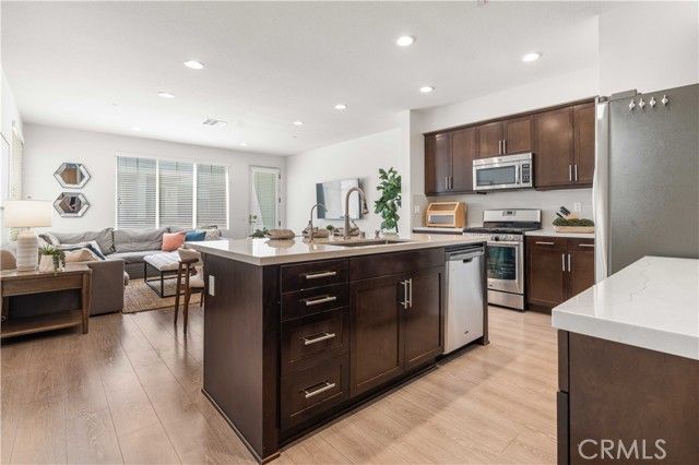 5560 Boardwalk 105, Hawthorne, CA 90250