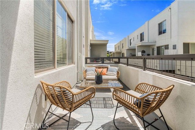 5560 Boardwalk 105, Hawthorne, CA 90250