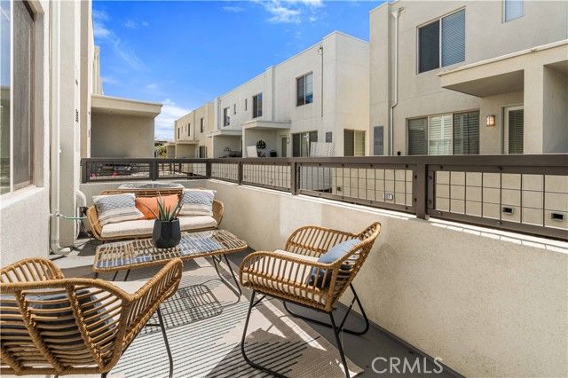 5560 Boardwalk 105, Hawthorne, CA 90250