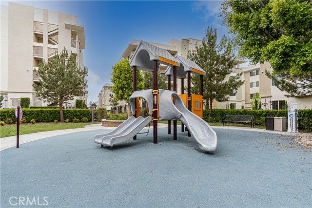 5560 Boardwalk 105, Hawthorne, CA 90250