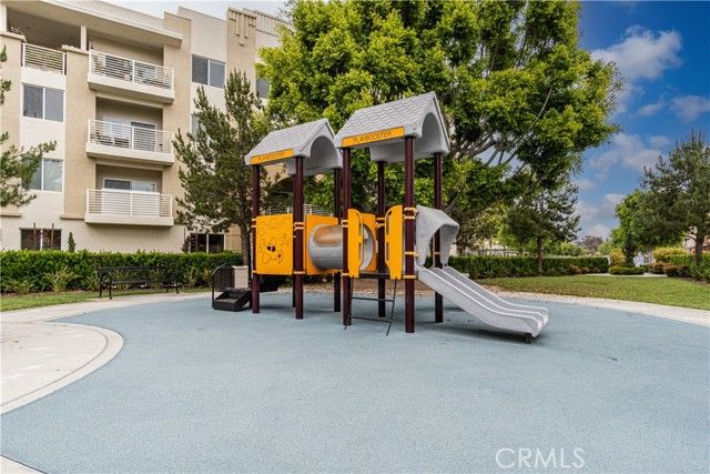 5560 Boardwalk 105, Hawthorne, CA 90250