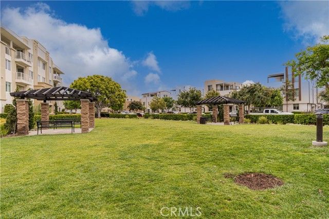 5560 Boardwalk 105, Hawthorne, CA 90250