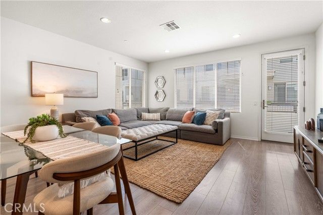 5560 Boardwalk 105, Hawthorne, CA 90250