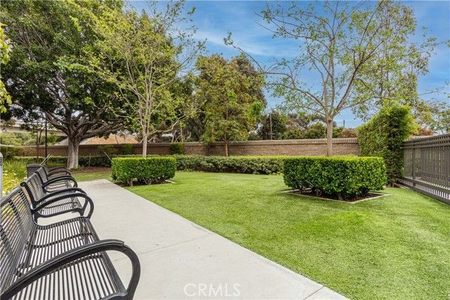 5560 Boardwalk 105, Hawthorne, CA 90250