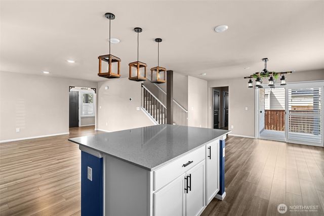 2236 Cantergrove Drive SE, Lacey, WA 98503
