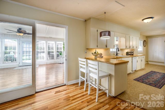 112 Persimmon Circle, Statesville, NC 28625