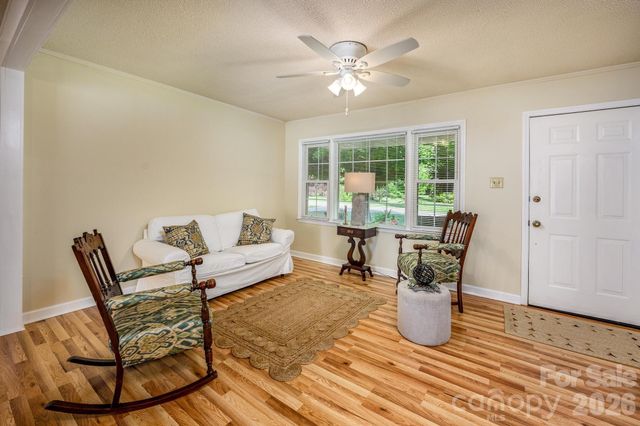 112 Persimmon Circle, Statesville, NC 28625