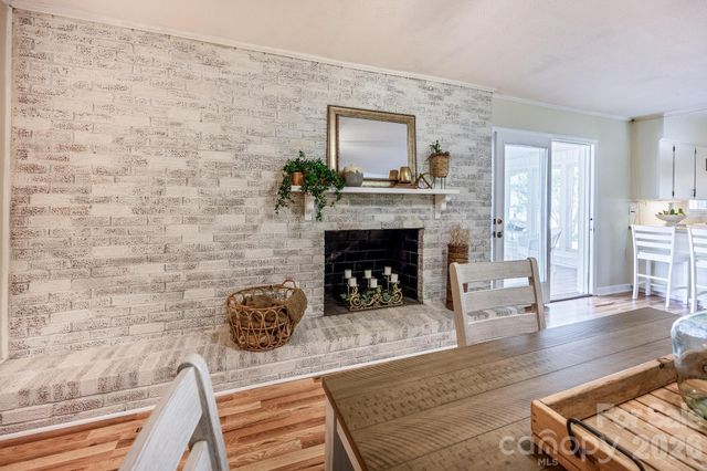 112 Persimmon Circle, Statesville, NC 28625