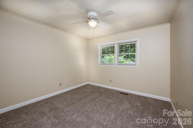 112 Persimmon Circle, Statesville, NC 28625