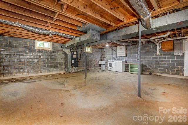 112 Persimmon Circle, Statesville, NC 28625