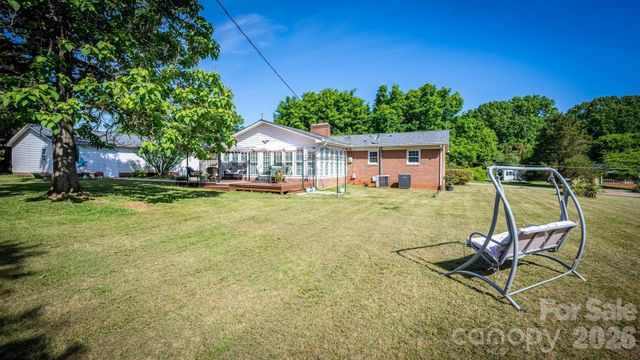 112 Persimmon Circle, Statesville, NC 28625