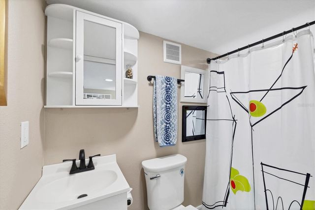 115 FRIENDSHIP LANE, Englewood, FL 34223