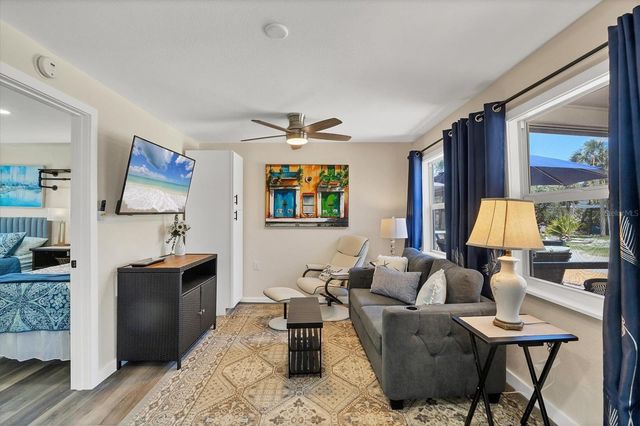 115 FRIENDSHIP LANE, Englewood, FL 34223