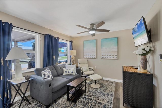 115 FRIENDSHIP LANE, Englewood, FL 34223