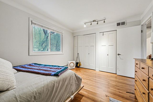 1245 Island Drive 202, Ann Arbor, MI 48105