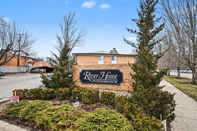 1245 Island Drive 202, Ann Arbor, MI 48105