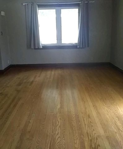 6017 N 37th STREET, Milwaukee, WI 53209