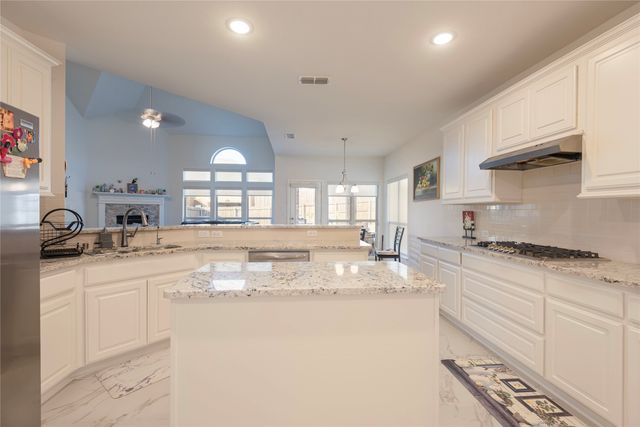 4425 Avocet Circle, Garland, TX 75043