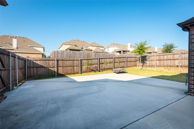 4425 Avocet Circle, Garland, TX 75043