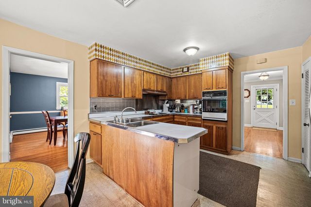 919 PENN VALLEY RD, Media, PA 19063