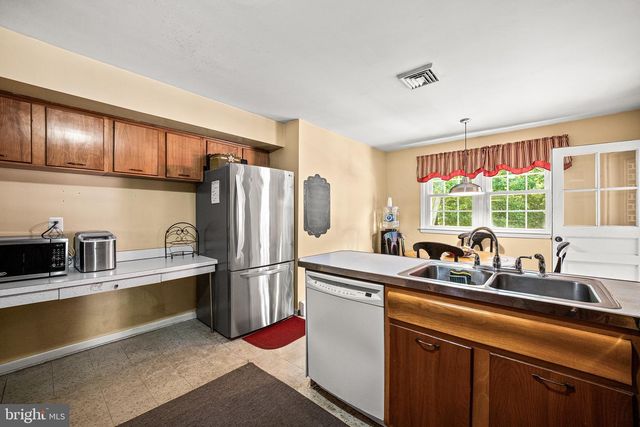 919 PENN VALLEY RD, Media, PA 19063