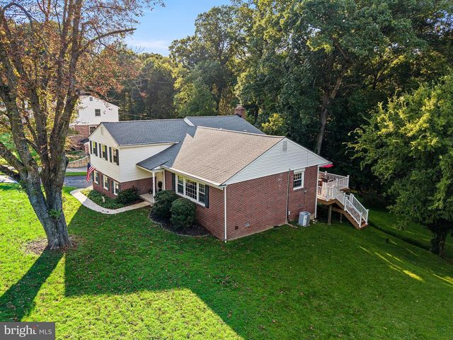 919 PENN VALLEY RD, Media, PA 19063
