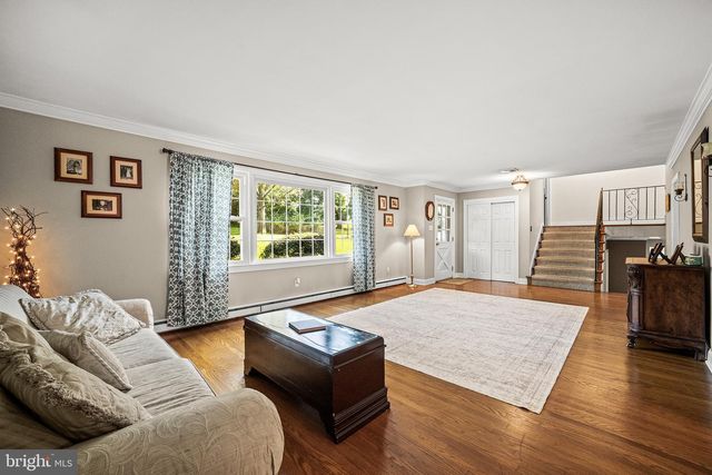 919 PENN VALLEY RD, Media, PA 19063