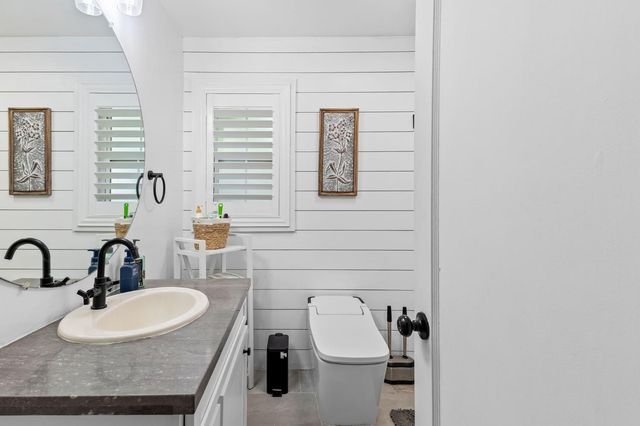2813 Berkshire Way, Sacramento, CA 95864
