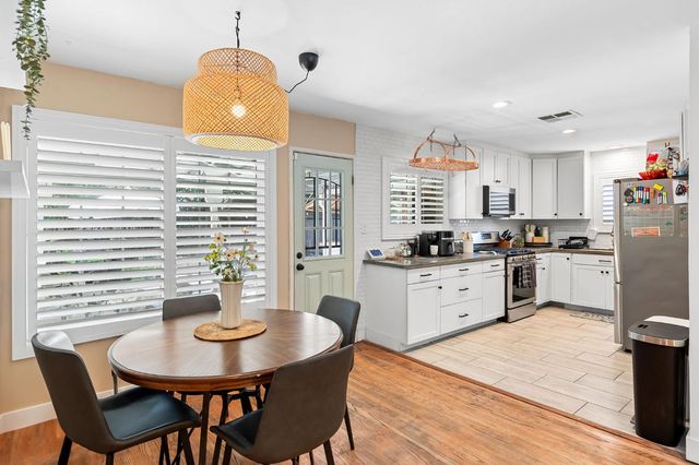 2813 Berkshire Way, Sacramento, CA 95864