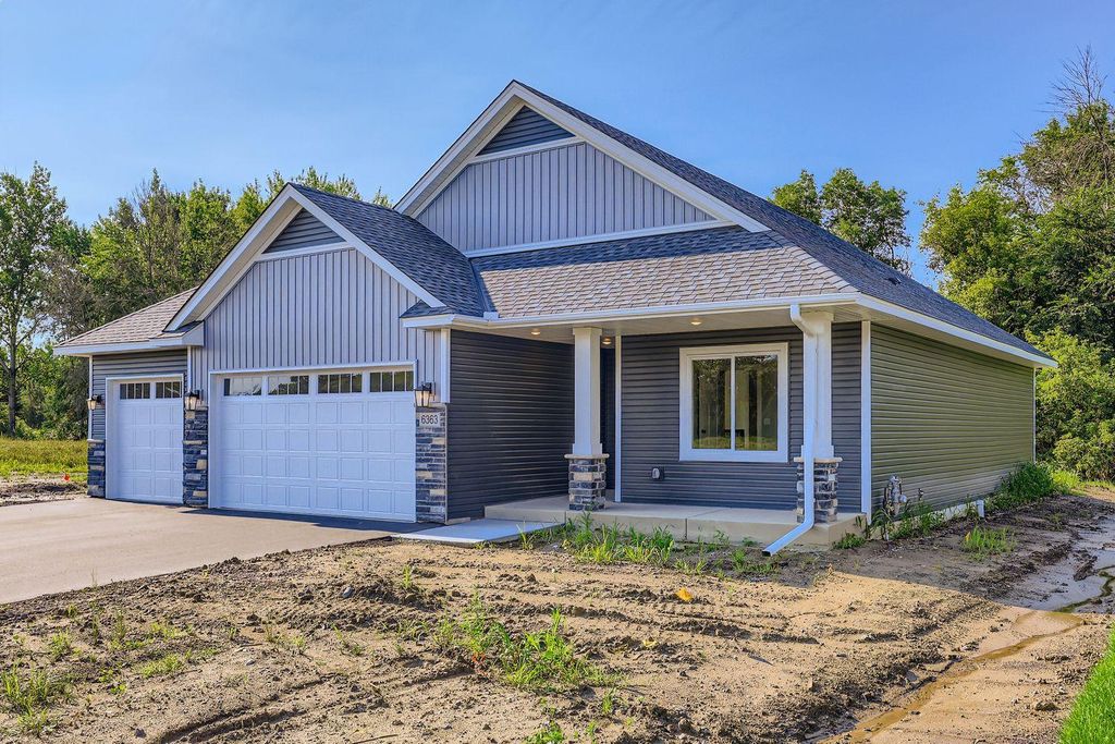 6363 Goodwin Lane, Wyoming, MN 55092 — photo 2