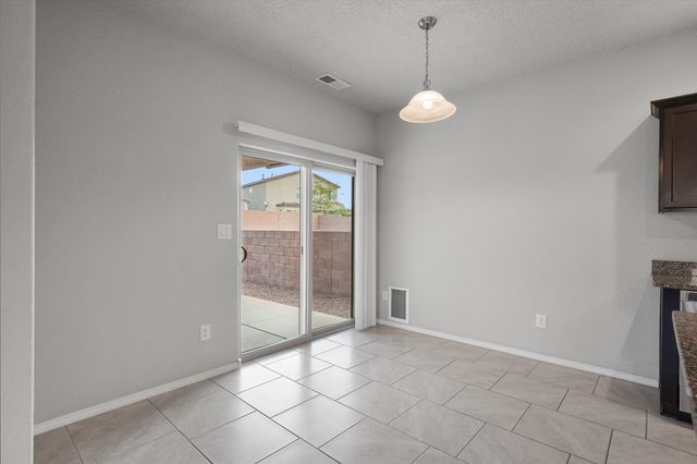 3250 Berkshire Road NE, Rio Rancho, NM 87144