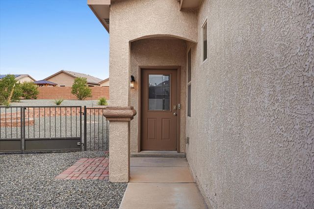 3250 Berkshire Road NE, Rio Rancho, NM 87144