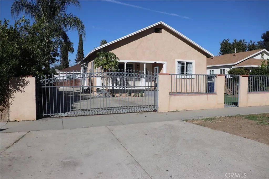 1971 7th, Riverside, CA 92507