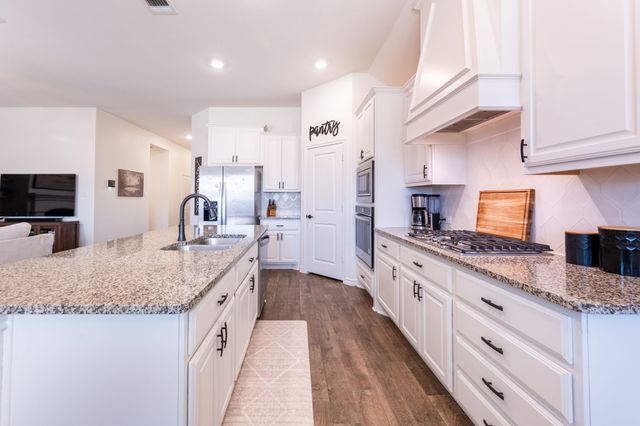 5009 Camilla Court, Heath, TX 75126