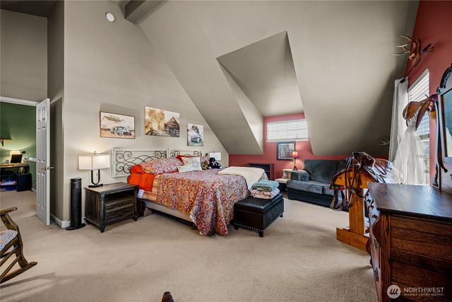 1106 N 8th Street, Mount Vernon, WA 98273