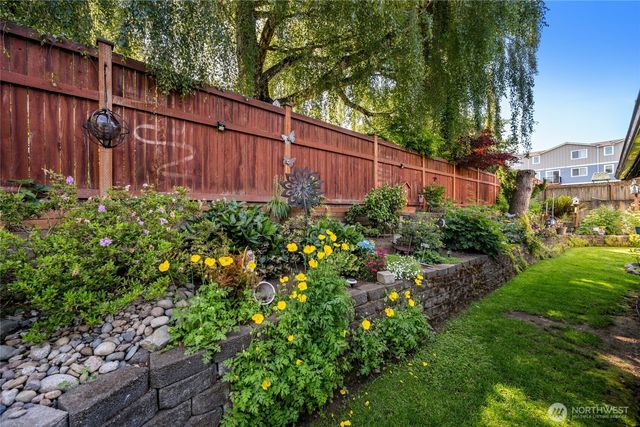 1106 N 8th Street, Mount Vernon, WA 98273