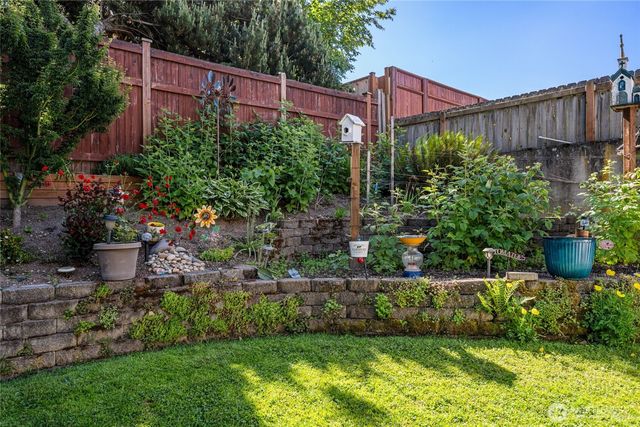 1106 N 8th Street, Mount Vernon, WA 98273