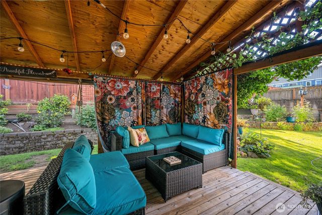 1106 N 8th Street, Mount Vernon, WA 98273
