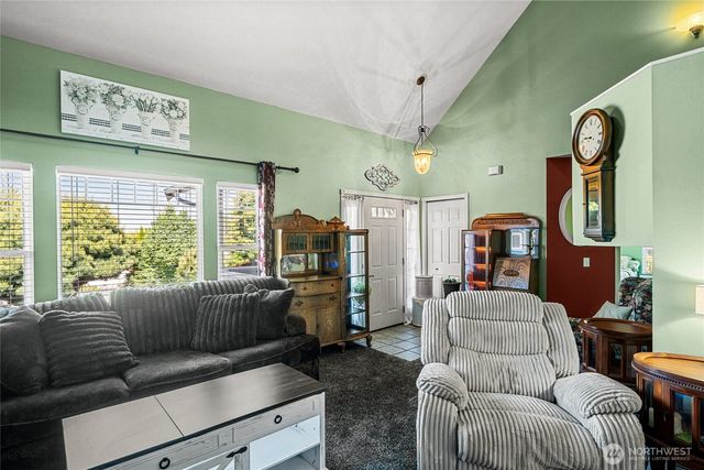 1106 N 8th Street, Mount Vernon, WA 98273