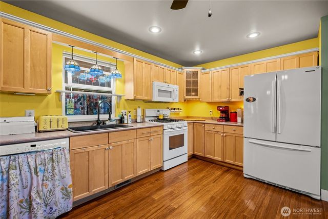 1106 N 8th Street, Mount Vernon, WA 98273