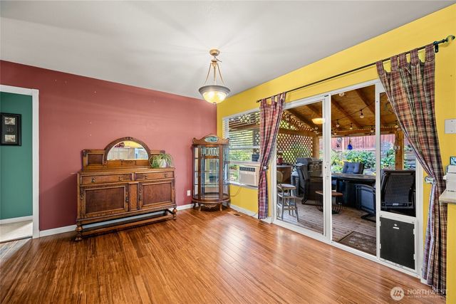 1106 N 8th Street, Mount Vernon, WA 98273