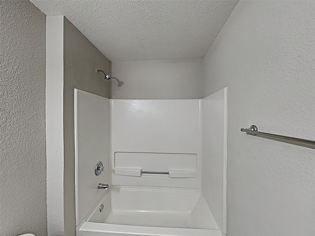 8901 King Ranch Drive, Cross Roads, TX 76227