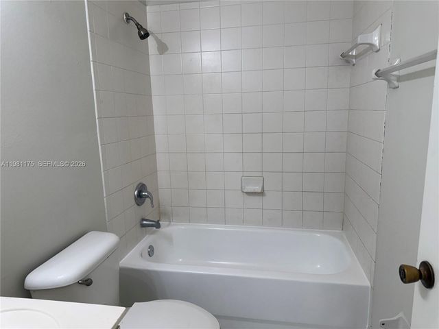 2920 SE 13th Rd 201-45, Homestead, FL 33035