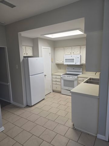 14333 Preston Road 204, Dallas, TX 75254