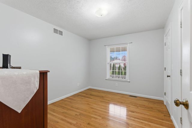 1790 Fogg Pike, Mt Sterling, KY 40353