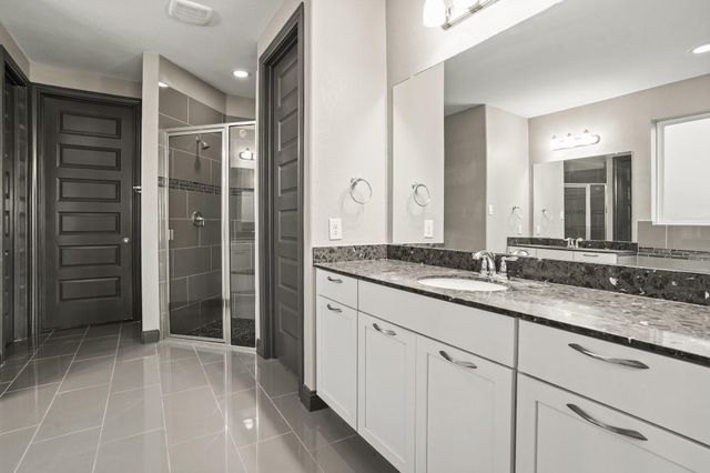 14105 N Lake Branch Lane, Houston, TX 77044